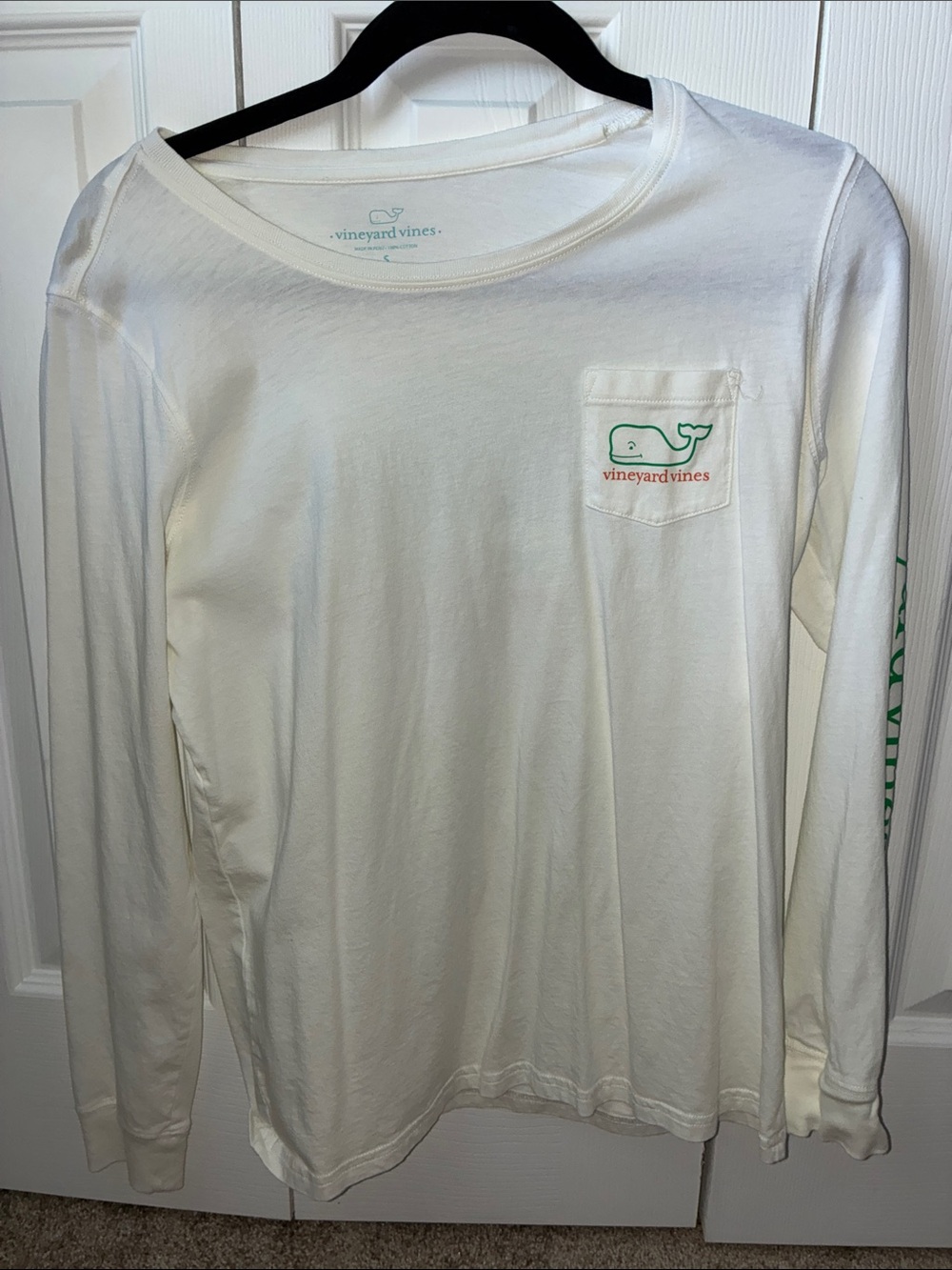 Vineyard Vines St. Patrick’s Day White Long Sleeve Pocket Tee